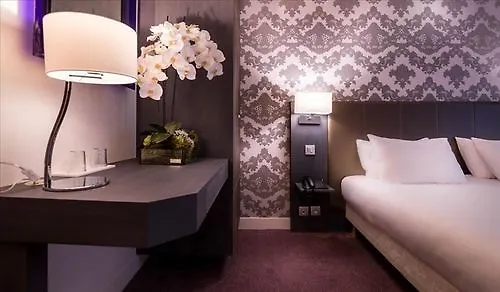 Otel Massena 3*