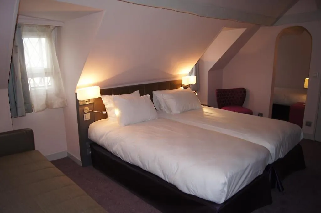 Massena Otel Paris