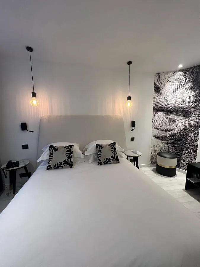 Massena 3* Paris